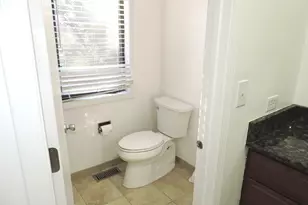 245 Carlisle Ave, Westmont, IL 60559 - Photo 32