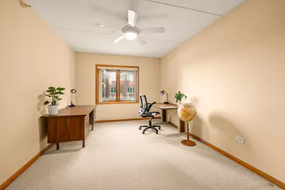 5005 Warren Street W #207, Skokie, IL 60077 - Photo 16