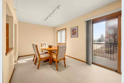 5005 Warren Street W #207, Skokie, IL 60077 - Photo 6