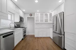 7525 Karlov Ave, Skokie, IL 60076 - Photo 8