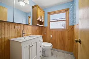 7525 Karlov Ave, Skokie, IL 60076 - Photo 16