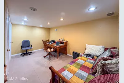 8536 Kedvale Avenue, Skokie, IL 60076 - Photo 24