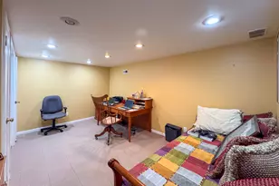 8536 Kedvale Ave, Skokie, IL 60076 - Photo 24