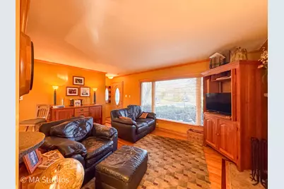 8536 Kedvale Avenue, Skokie, IL 60076 - Photo 6