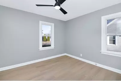 950 Spruce Street, Aurora, IL 60506 - Photo 8