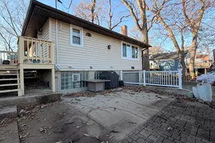 28048 N Hickory Ln, Wauconda, IL 60084 - Photo 16