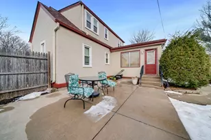 1614 Grace St, Rockford, IL 61103 - Photo 8