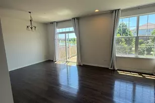 2856 Henley Ln, Naperville, IL 60540 - Photo 4