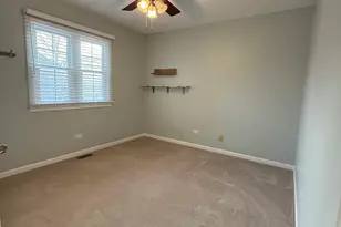 284 Washo Dr, Lake Zurich, IL 60047 - Photo 16