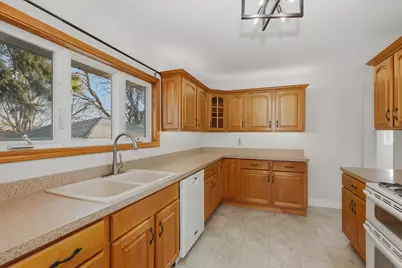 6427 W 126th Place, Palos Heights, IL 60463 - Photo 6