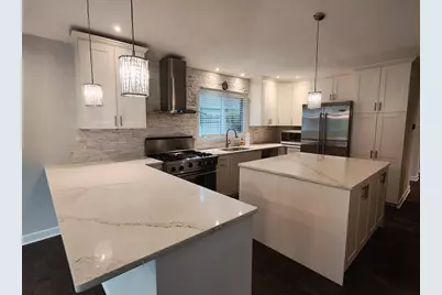 544 W 58th Place, Hinsdale, IL 60521 - Photo 12