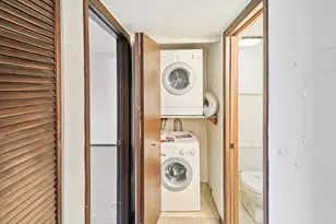 210 E Fountainview Ln, Lombard, IL 60148 - Photo 18