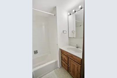 210 E Fountainview Lane #3A, Lombard, IL 60148 - Photo 10