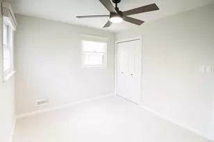 3306 Coventry Ct, Joliet, IL 60431 - Photo 16