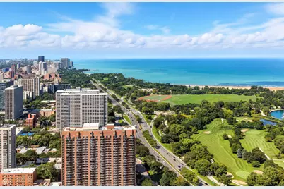 655 W Irving Park Road #5502, Chicago, IL 60613 - Photo 18