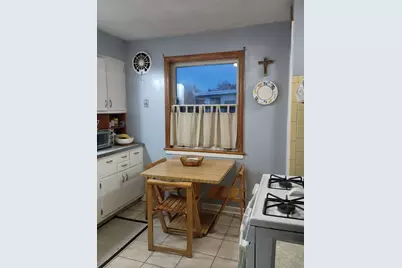 5142 Jarlath Avenue, Skokie, IL 60077 - Photo 18