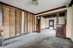 611 Hirsch Ave, Calumet City, IL 60409 - Photo 4