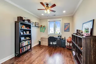 6555 N Oxford Ave, Chicago, IL 60631 - Photo 14