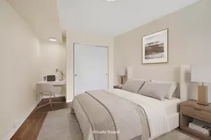 300 N State St, Chicago, IL 60654 - Photo 10