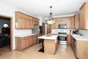 944 1st St, Batavia, IL 60510 - Photo 10