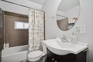 10-12 N Park Ave, Waukegan, IL 60085 - Photo 8