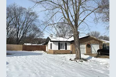 1410 Beverly Lane, Streamwood, IL 60107 - Photo 2