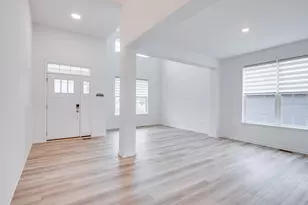 205 Tinana St, Oswego, IL 60543 - Photo 4