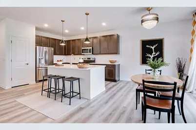 205 Tinana Street, Oswego, IL 60543 - Photo 6