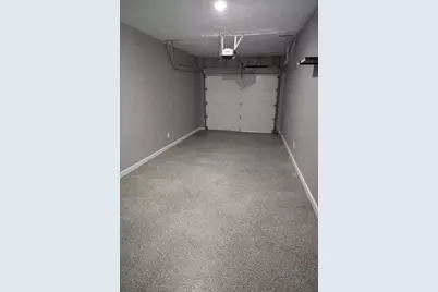 1065 Hiawatha Drive, Elgin, IL 60120 - Photo 20