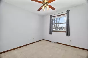 616 Ca Crest Dr, Shorewood, IL 60404 - Photo 16