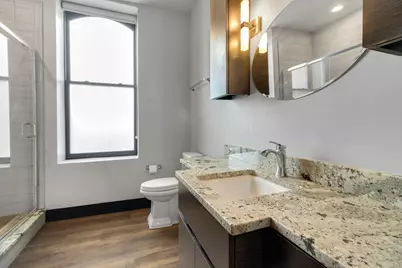 6 E Downer Place #200, Aurora, IL 60505 - Photo 14