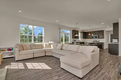 5815 Fairview Lane, Hoffman Estates, IL 60192 - Photo 6