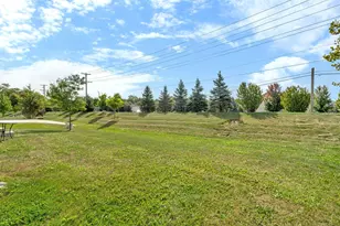 5815 Fairview Ln, Hoffman Estates, IL 60192 - Photo 36