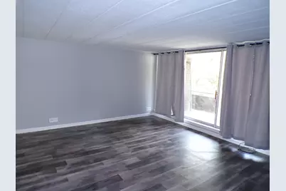 12548 Fairview Avenue #2B, Blue Island, IL 60406 - Photo 4