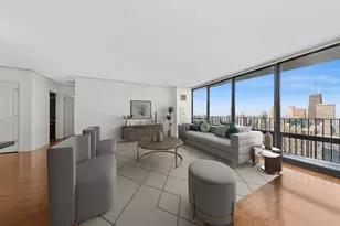 225 N Columbus Dr, Chicago, IL 60601 - Photo 4