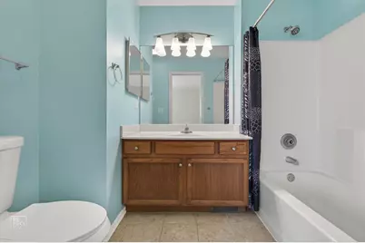 414 Lakeview Circle, Bolingbrook, IL 60440 - Photo 8