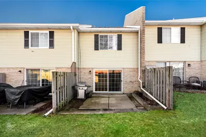 414 Lakeview Circle, Bolingbrook, IL 60440 - Photo 10