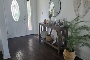 187 Bourne Ln, Bloomingdale, IL 60108 - Photo 4