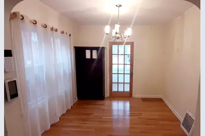 743 S East Avenue, Oak Park, IL 60304 - Photo 6