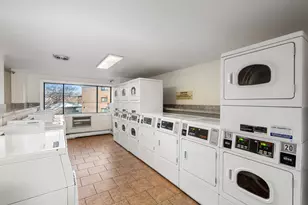 5310 N Chester Ave, Chicago, IL 60656 - Photo 24