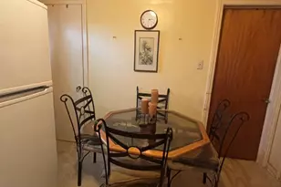 12509 S Throop St, Calumet Park, IL 60827 - Photo 6