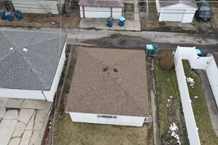 12509 S Throop St, Calumet Park, IL 60827 - Photo 12