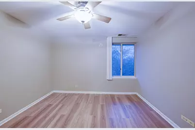 5801 Oakwood Drive #E, Lisle, IL 60532 - Photo 16