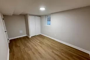 4850 W Foster Ave, Chicago, IL 60630 - Photo 14