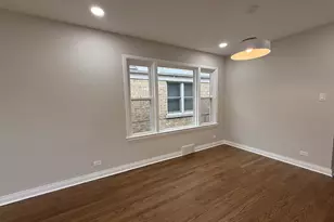 4850 W Foster Ave, Chicago, IL 60630 - Photo 4