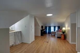 2065 Elm St, Quincy, IL 62301 - Photo 12