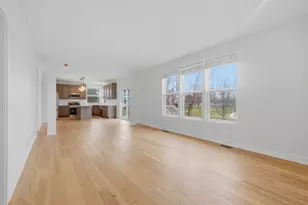 6 Camberwell Ct, Algonquin, IL 60102 - Photo 10