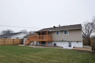 407 Concord Dr, Streamwood, IL 60107 - Photo 24