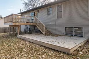 672 Londonberry Ln, Bolingbrook, IL 60440 - Photo 16
