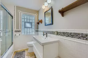 10646 S St Louis Ave, Chicago, IL 60655 - Photo 18